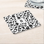 Posavasos Cuadrado De Papel huella de leopardo de personalizable<br><div class="desc">Un diseño sencillo pero llamativo con estampado de leopardo. Personalizable completo: puede cambiar el fondo y los colores de los puntos para crear su propio diseño.</div>