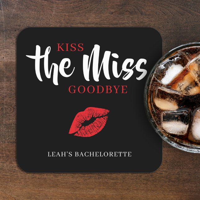 Posavasos Cuadrado De Papel Kiss the Miss Goodbye Red Lip Bachelorette Party (Subido por el creador)
