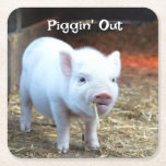 Posavasos Cuadrado De Papel La vida de la granja<br><div class="desc">Te encantará este pequeño cerdito "Piggin' Out" en estas tiras de papel. Mira mis otros artículos para las servilletas de papel Piggin 'Out,  placas de papel y calderas de plástico ... </div>