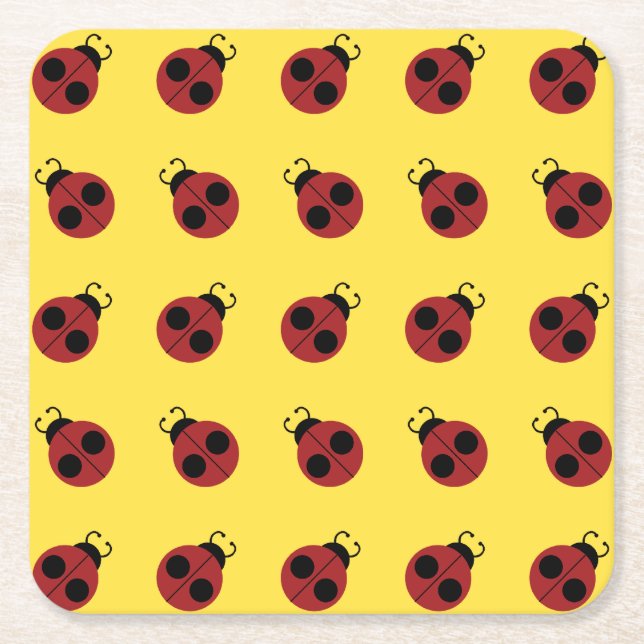 Posavasos Cuadrado De Papel Ladybug 60s retro fresco amarillo (Anverso)