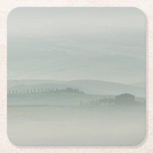 Posavasos Cuadrado De Papel Mañana en colores pastel en Toscana de niebla