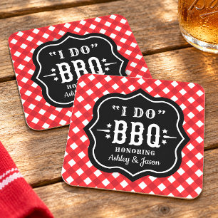 Posavasos Cuadrado De Papel Me Caso con Barbacoa de Gingham Rojo Boda