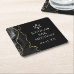 Posavasos Cuadrado De Papel Moda Black Gold Agate Bar Mitzvah Fiesta<br><div class="desc">El agate de moda negro y oro decora el costado de esta moderna montaña de fiesta Bar Mitzvah. El nombre de su hijo está escrito en un hermoso guión formal bajo la Estrella de David. Perfecto para una moda, elegante familia judía celebrando que su hijo fuera llamado a la Torá....</div>