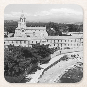 Posavasos Cuadrado De Papel Monasterio vintage de la isla de Saint-Honorat en