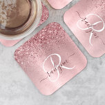 Posavasos Cuadrado De Papel Monograma de Purpurina Metalizado cepillado de col<br><div class="desc">Personaliza fácilmente este diseño de montaña rusa de papel de moda de moda con un purpurina brillante rosa y de color rosa bonito sobre un fondo metálico de color rosa roto.</div>