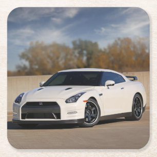 Posavasos Cuadrado De Papel Nissan GT-R 2014