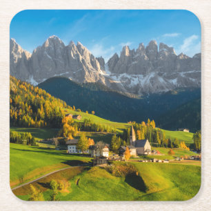 Posavasos Cuadrado De Papel Otoño en un paisaje de las dolomías con la iglesia
