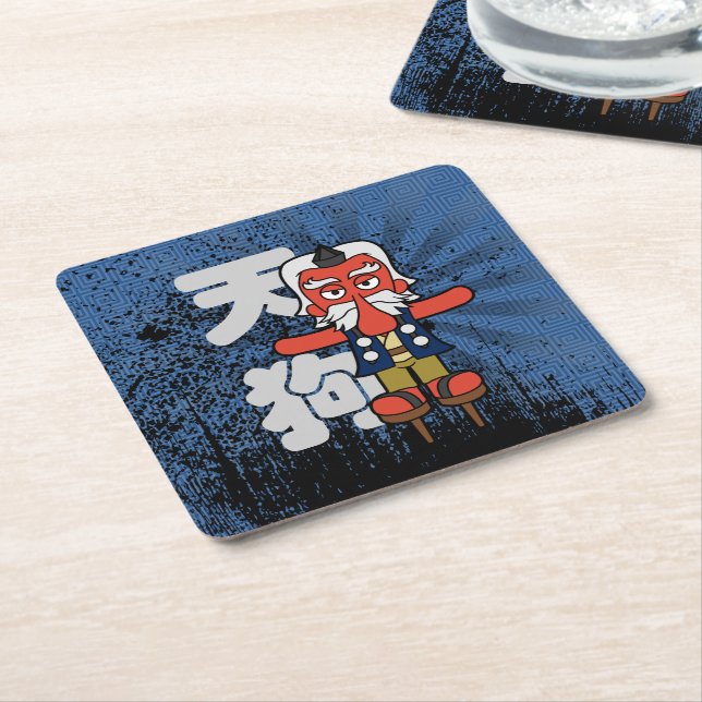 Posavasos Cuadrado De Papel Pequeño Daitengu Yokai Grunge (En perspectiva)