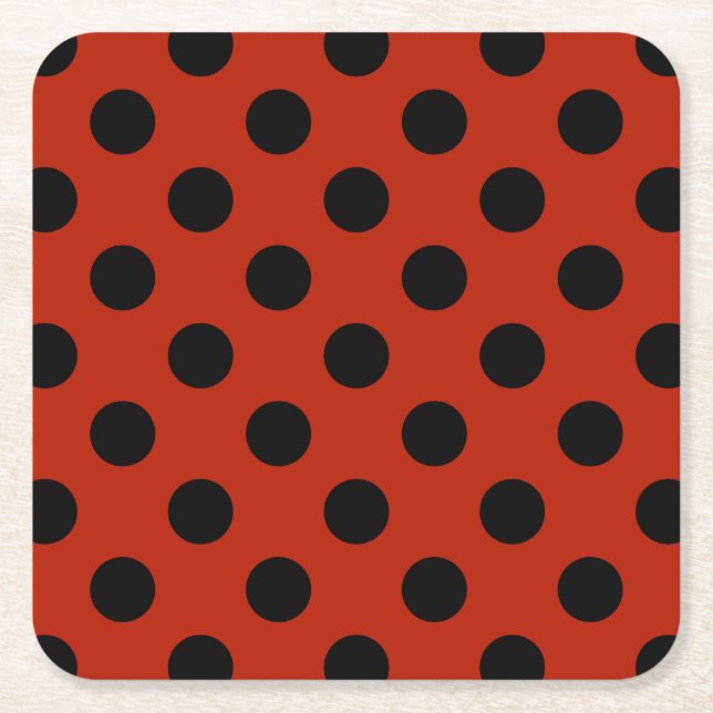 Posavasos Cuadrado De Papel Pos de polka negra en rojo (Anverso)