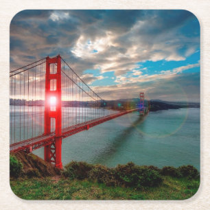 Posavasos Cuadrado De Papel Puente Golden Gate con Sun que brilla a través