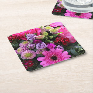 Posavasos Cuadrado De Papel Ramo de flores rosas y violetas Foto