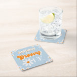 Posavasos Cuadrado De Papel Retro Groovy Un niño primer cumpleaños<br><div class="desc">Estas tortitas retro son perfectas para cualquier pequeño que celebre su primer cumpleaños este año. El diseño presenta daisies de acuarela pintadas a mano y un texto de plantilla retro fácil de personalizar. Se pueden encontrar elementos fiestas coincidentes en la colección.</div>