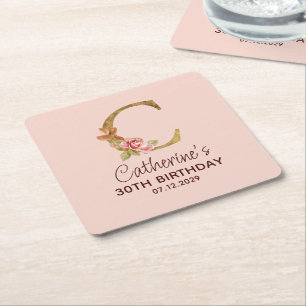 Posavasos Cuadrado De Papel Rosas rosadas con monograma de oro de la letra C