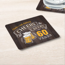 Saludos Y Cervezas De Madera Marrón Cualquier Cump