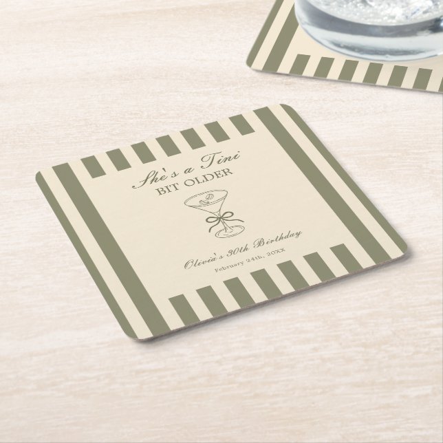Posavasos Cuadrado De Papel She's A Tini Bit Older Coffee Martini Birthday (En perspectiva)
