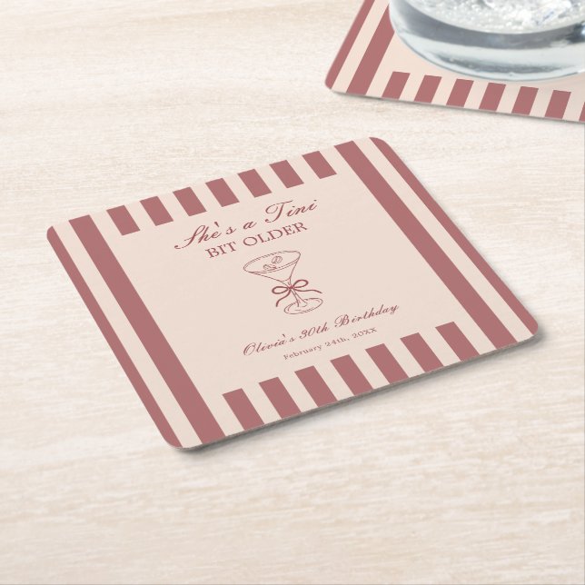 Posavasos Cuadrado De Papel She's A Tini Bit Older Coffee Martini Birthday (En perspectiva)