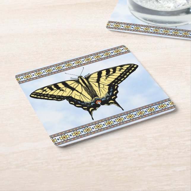 Posavasos Cuadrado De Papel Southwest Yellow Swallowtail Butterfly Blue Sky (En perspectiva)