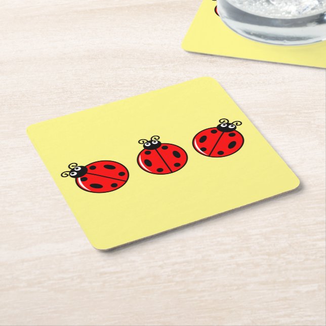 Posavasos Cuadrado De Papel Tres Pequeños Ladybugs - Papel (En perspectiva)