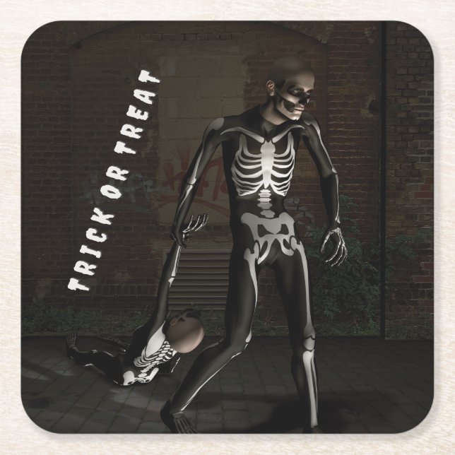 Posavasos Cuadrado De Papel Trick or Treat. Man dressed as skeleton (Anverso)
