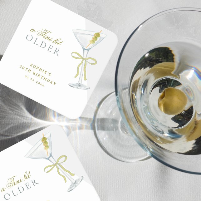 Posavasos Cuadrado De Papel Un poco más viejo Martini Cocktail Birthday Party (Subido por el creador)