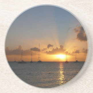 Posavasos De Arenisca Atardecer con veleros paisaje tropical foto