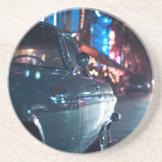 Posavasos De Arenisca Coche del vintage de la impulsión del océano