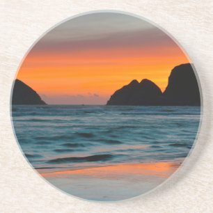 Posavasos De Arenisca Puesta de sol, montones de mar, Oceanside, Oregón,