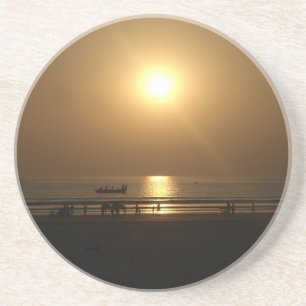 Posavasos De Arenisca Reflexión sobre la puesta de sol en verano dorado 