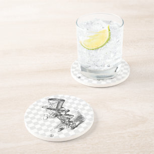 Posavasos De Arenisca Sombrerero enojado con la galleta y el té