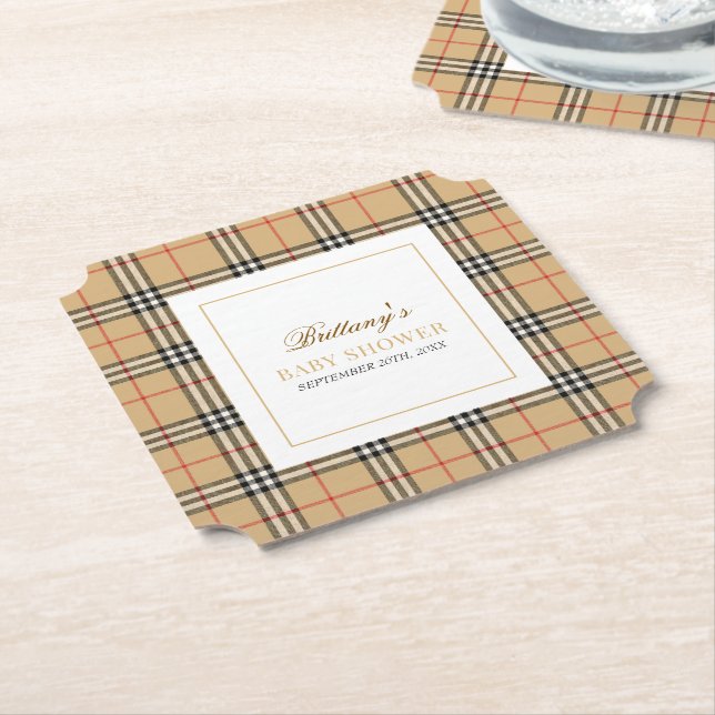 Posavasos De Papel Beige Check Plaid Baby Shower (En perspectiva)