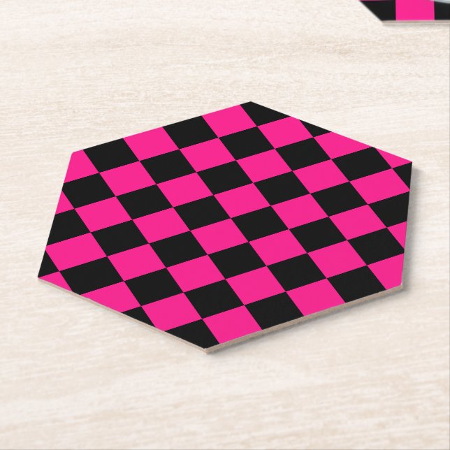 Posavasos De Papel Cuadrados controlados retro geométrico negro rosa  (En perspectiva)