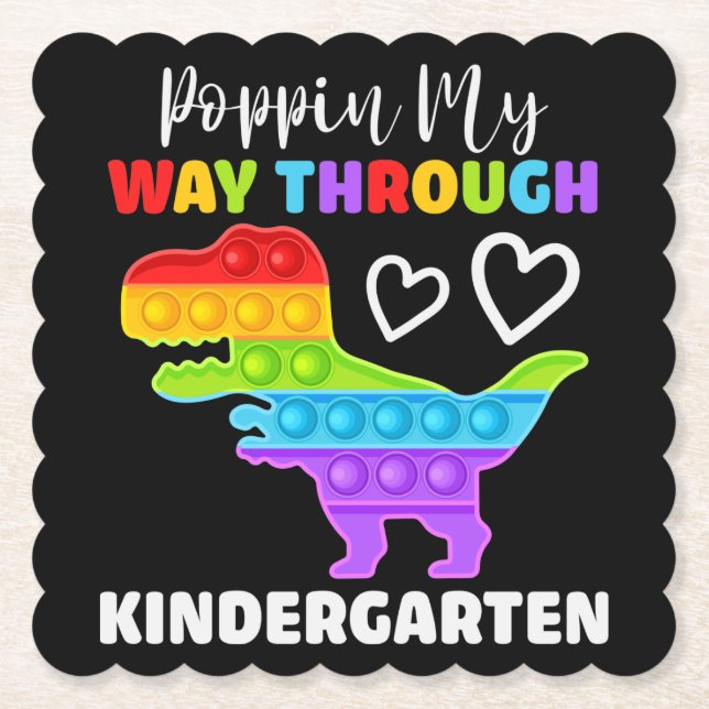 Posavasos De Papel Dinosaur Poppin My way Through Kindergarten (Anverso)