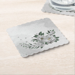 Posavasos De Papel flores blancas románticas y hojas verdes para boda