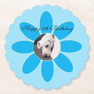 Posavasos De Papel Foto de perro tímido con cachorro en flor azul