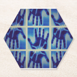 Posavasos De Papel mano azul espeluznante