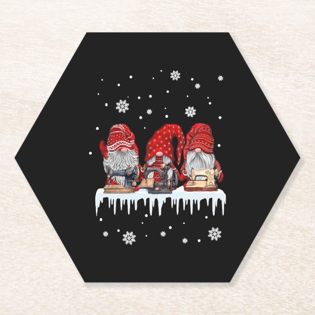 Posavasos De Papel Navidades Gnome Camisas Rojas Gnomies Máquina de c (Anverso)