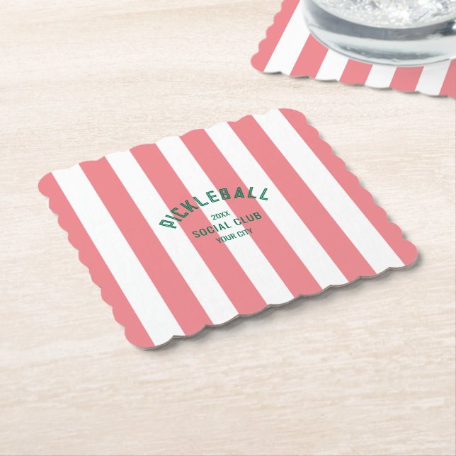Posavasos De Papel Pickleball Club Social Pink Cabana Stripe Fiesta (En perspectiva)