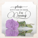 Posavasos De Papel Rosa Lilac Purple no tome mi Boda<br><div class="desc">¡Esta montaña rusa boda es elegante, elegante y divertida! En él se ve una foto de un solo rosa de color púrpura o lila de tallo largo, que se encuentra en un estanque de agua. El texto dice "Por favor, no tomen mi bebida, estoy bailando" escrito con letras modernas de...</div>