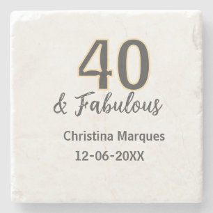 Posavasos De Piedra 40 y fabuloso cumpleaños caligrafía gris amarillo