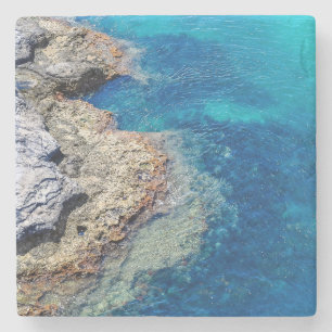 Posavasos De Piedra Aguas de Bermudas y montaña rusa en la costa