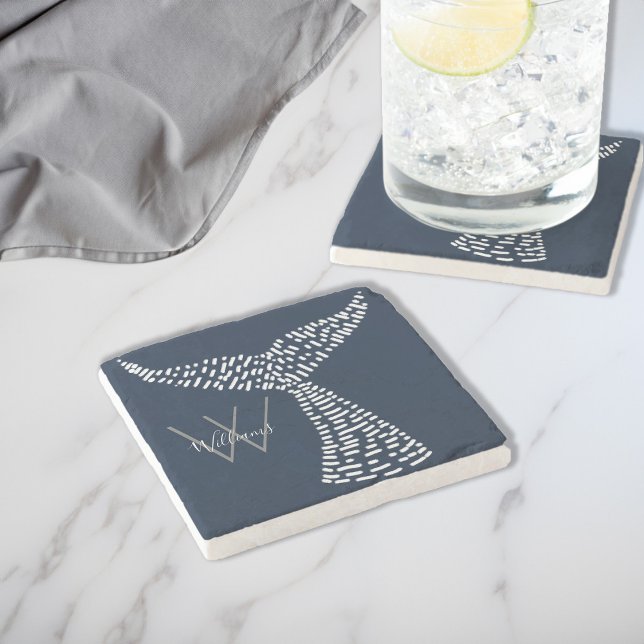 Posavasos De Piedra Apellido Personalizado Arte Nautical Whale Tail (Personalized Last Name Nautical Whale Tail Art Stone Coaster)