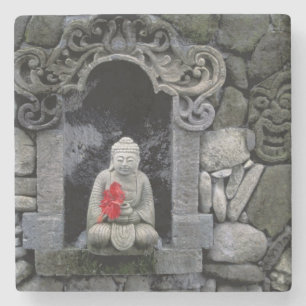 Posavasos De Piedra Asia, Indonesia, Bali. Un santuario de Buda
