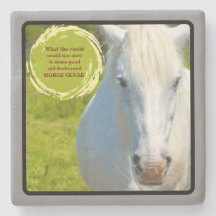 Posavasos De Piedra Caballo blanco mirando hacia cámara/sentido de cab