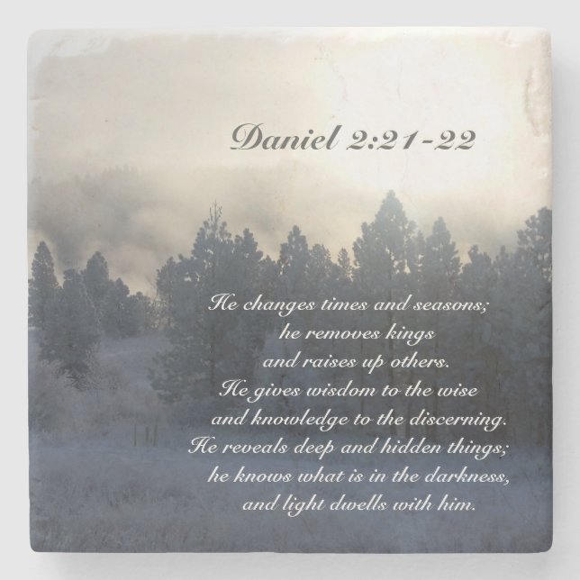 Posavasos De Piedra Cambia de época y estación, Daniel 2:21 Biblia (Anverso)