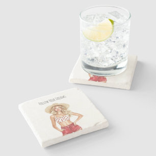 Posavasos De Piedra Chica Pelo Rubio Pantalones Cortos Rojos Cerezas T