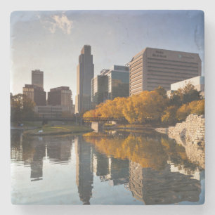 Posavasos De Piedra EE. UU., Nebraska, Omaha, Gene Leahy Mall, Skyline