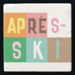 Posavasos De Piedra Esquí Retro Après Bloques de Color de Esquí<br><div class="desc">Diseño moderno de postski con temática de esquí, en bloques de colores coloridos y letras de colores. Apertura de esquí alpino, estación de esquí, diseño de la casa de esquí. Maravilloso regalo de diversión para un esquiador en su círculo de amigos, compañeros de trabajo o familia. Diseño artístico de los...</div>