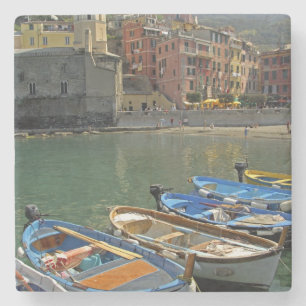 Posavasos De Piedra Europa, Italia, región de Liguria, Cinque Terre, 