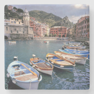 Posavasos De Piedra Europa, Italia, Vernazza. Barcos pintados brillant