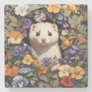 Posavasos De Piedra Ferret Cute Enclavado En El Jardín Pansies